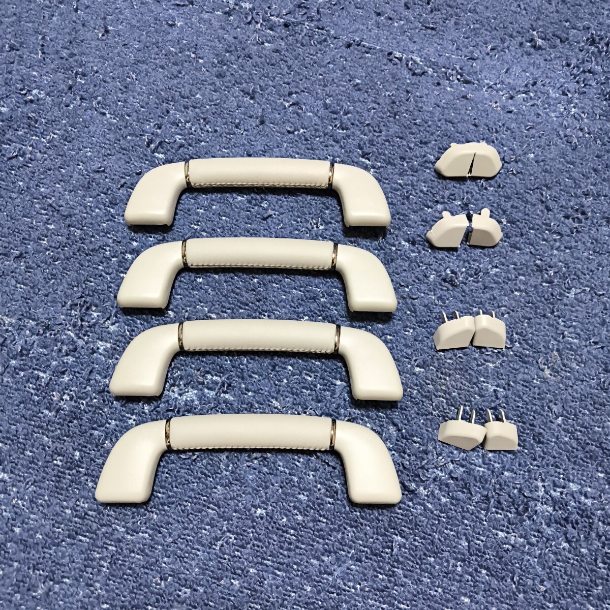 純正レクサスLS460(40系)グレーレザーアシストグリップ4本セット拍卖