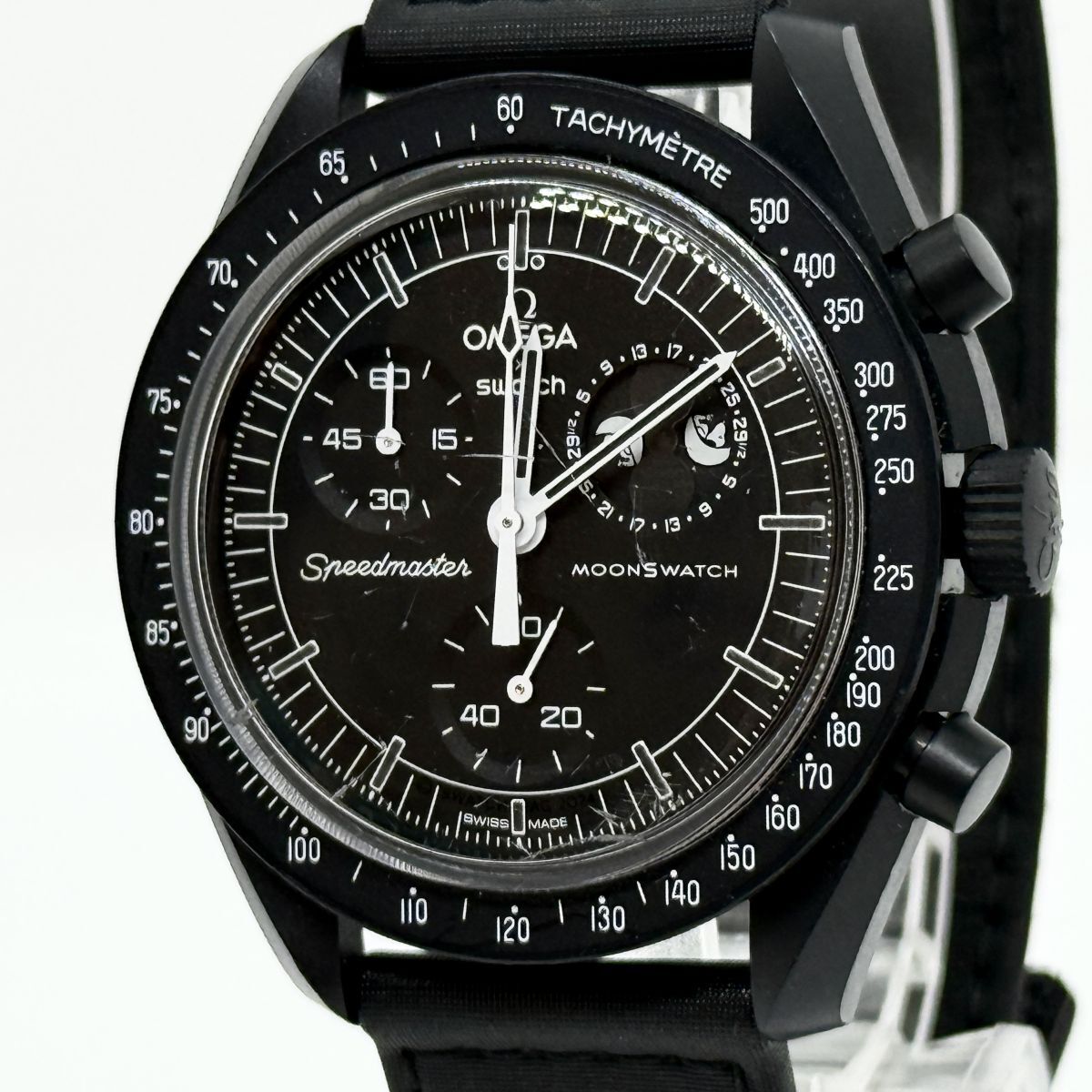 O8142 OMEGA × swatch オメガ × スウォッチ ミッショントゥザムーンフェイズ スヌーピー SO33B700拍卖