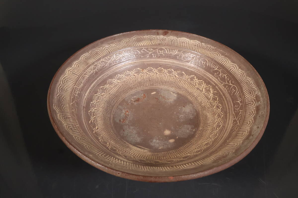 【和】(A3636) 時代古作 江戸 古唐津象嵌大平鉢 弓野 武雄唐津拍卖