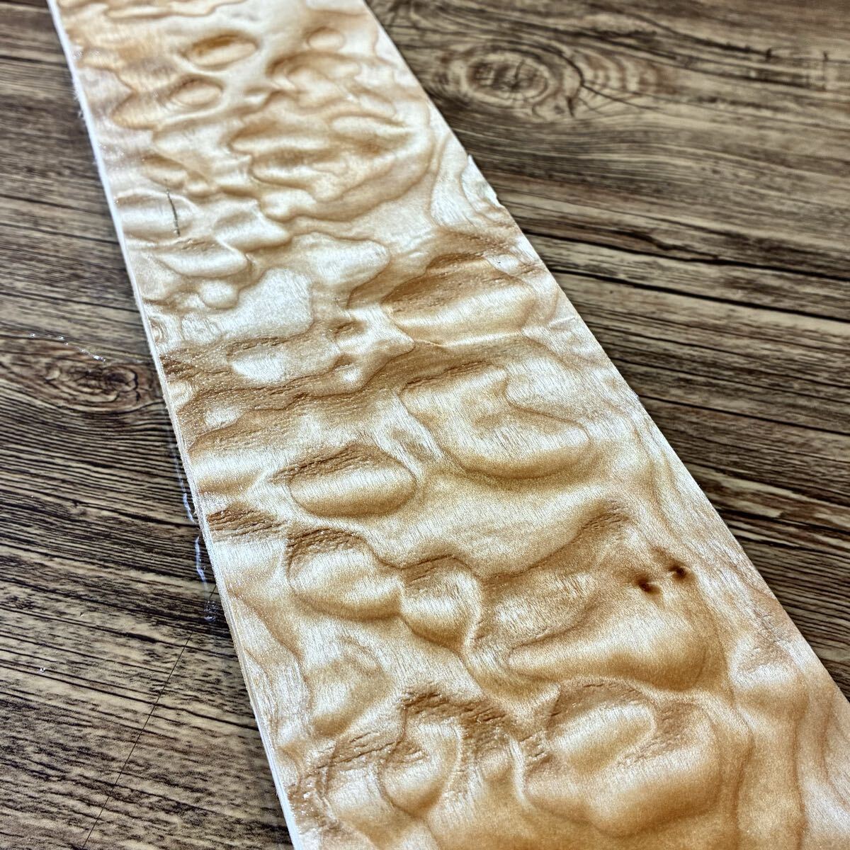 『OS0⑦』希少材 究極美杢 玉杢 超特大 キルトメイプル(縦幅厚741-104-21㎜)ギター材 ギター素材 ペンブランク ハンドメイド素材拍卖