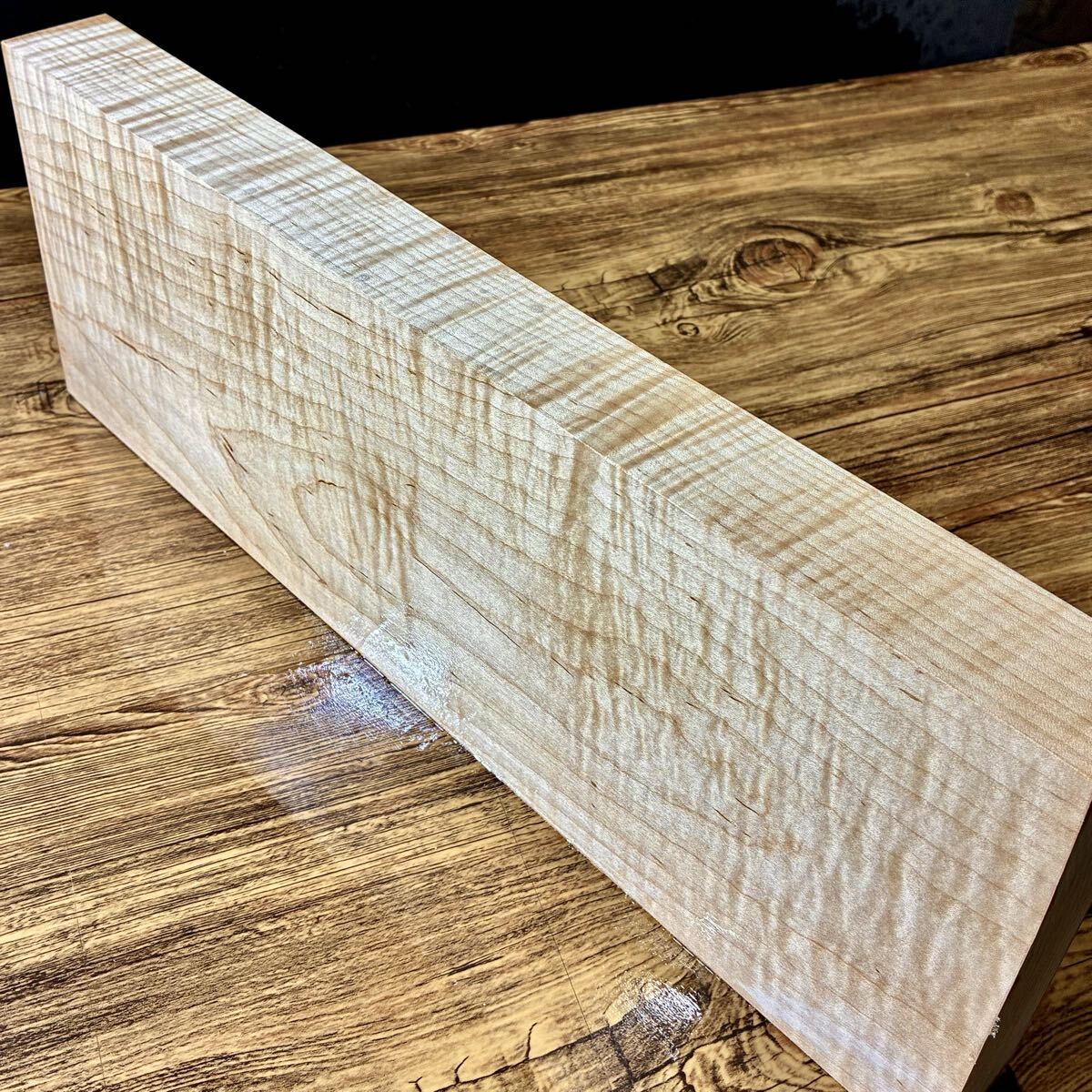 『OS019』超極厚 極上美杢 激縮み杢 超特大 カーリーメイプル(縦幅厚493-173-47㎜)ギター材 ギター素材 ペンブランク ハンドメイド素材拍卖