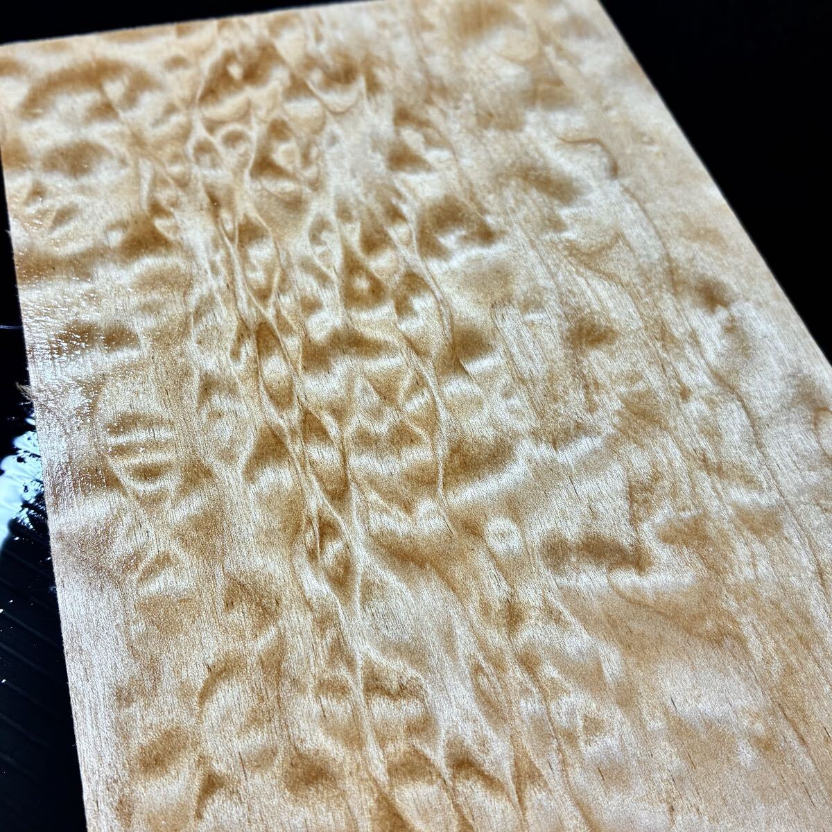 『YY0132』極上美杢 激レア 玉杢 キルトメイプル(縦幅厚316-128-23㎜)ペンブランク ハンドメイド素材拍卖