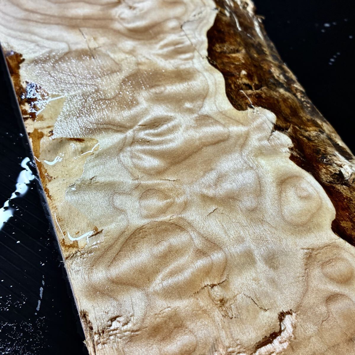 『YY0133』極上美杢 激レア 玉杢 キルトメイプル(縦幅厚322-162-23㎜)ペンブランク ハンドメイド素材拍卖