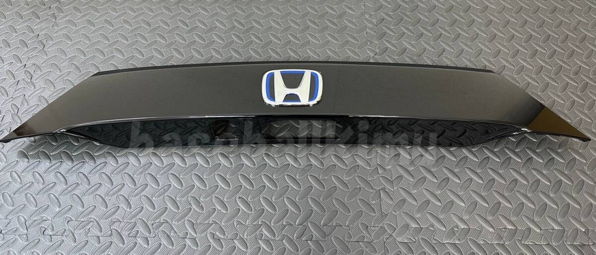 ■新品■ 純正 ホンダ フィット リアガーニッシュ カスタム 黒 GR系拍卖