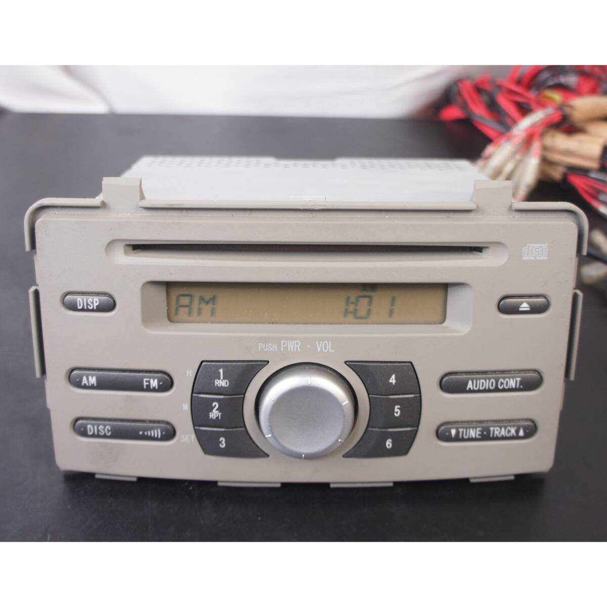 動作OK 86180-B2300 オーディオ L275S L285S ミラ ヘッドユニット 純正形状 CD AM FM ダイハツ 純正 @14317s拍卖