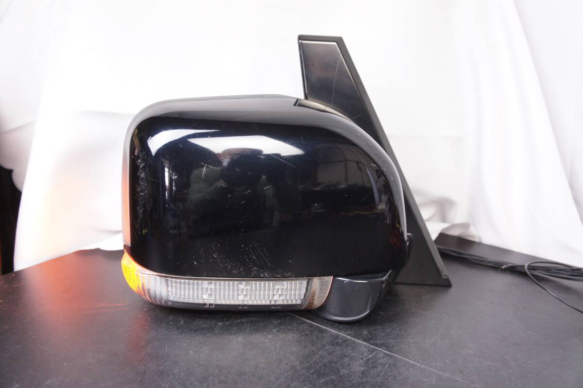 動作OK 運転席側 7P サイドミラー X24 ブラック CV5W 前期 G-NAVI デリカD:5外し ウインカー 右 214-87918 参考 7632A346 @12247s拍卖