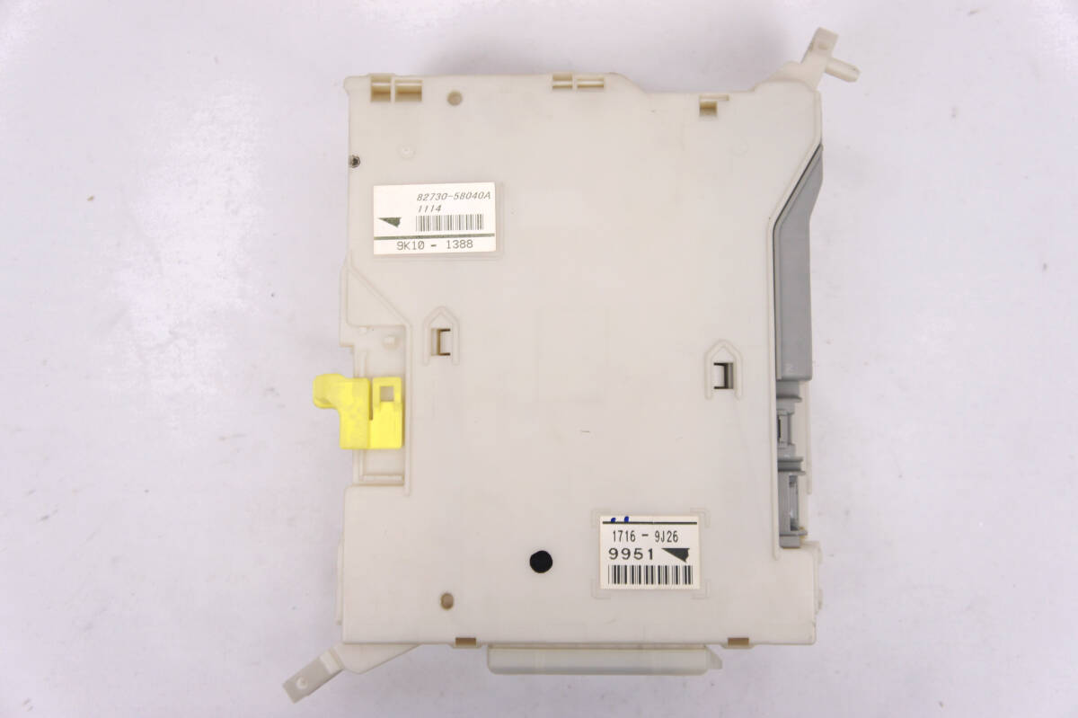実働 室内 運転席側 ヒューズボックス ANH20W ANH20W 前期 ヴェルファイア外し 参考 82730-58040 ANH25W GGH20W GGH25W 後期 @12403s拍卖