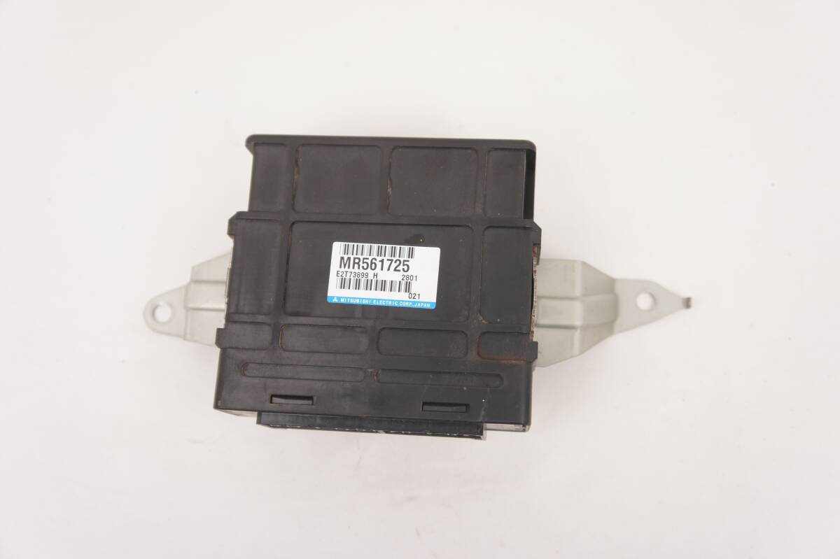 実働 MR561725 ECU U62T 中期 VX-SE ミニキャブ外し コンピューター 三菱 純正 参考 U62TP U62V @13882s拍卖