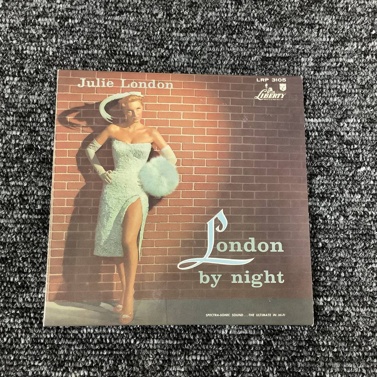 ジュリー・ロンドン Julie London / ロンドン・バイ・ナイト London by night (国内盤) 紙ジャケット仕様 TOCJ-9412拍卖