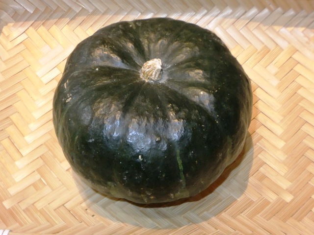 490.6.3◆トライ家庭菜園 ハロウィン ミニ かぼちゃ ホクホク 坊ちゃん系 10粒 黒緑色◆プランター 栽培 エスディージーズ 自然菜園 野菜種拍卖