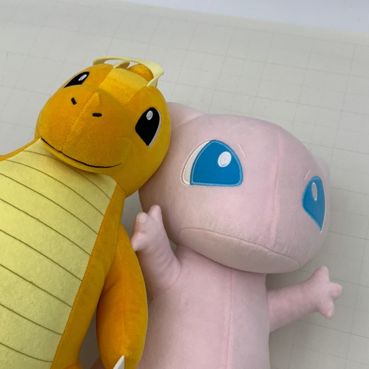新品 バンプレスト めちゃもふぐっとぬいぐるみ ポケットモンスター ポケモン カイリュー ミュウ 2種セット拍卖