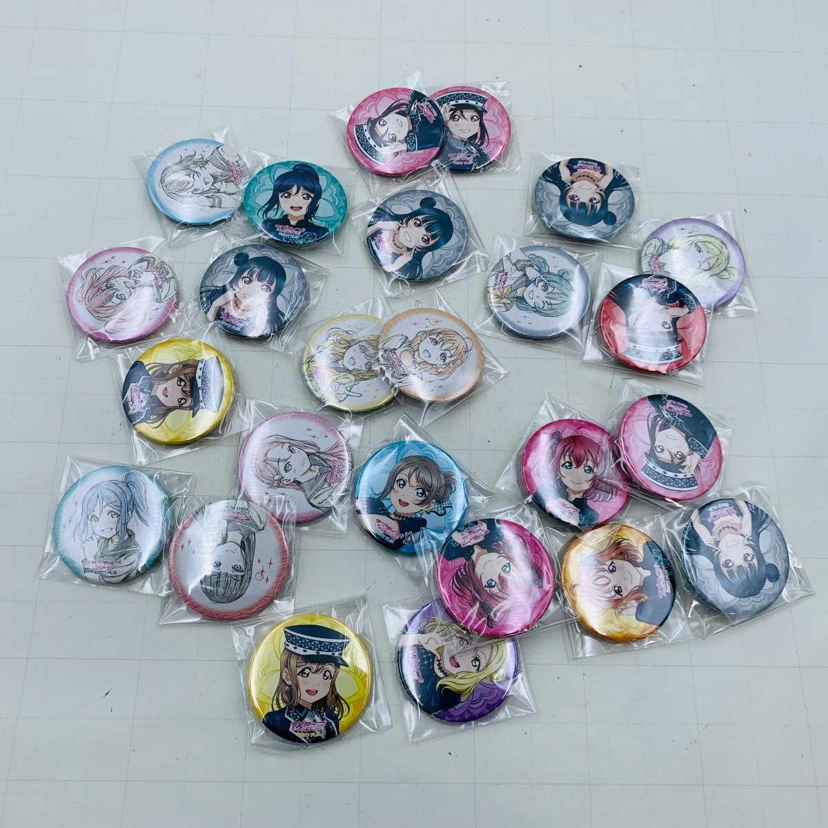 ジャンク ラブライブ サンシャイン 5周年展示会 Pieces of Aqours トレーディング丸形缶バッジ 全18種 まとめ セット拍卖