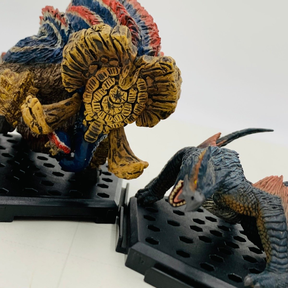 中古品 カプコンフィギュアビルダー モンスターハンター スタンダードモデル Plus Vol.4 ナルガクルガ ガムート 2種セット拍卖
