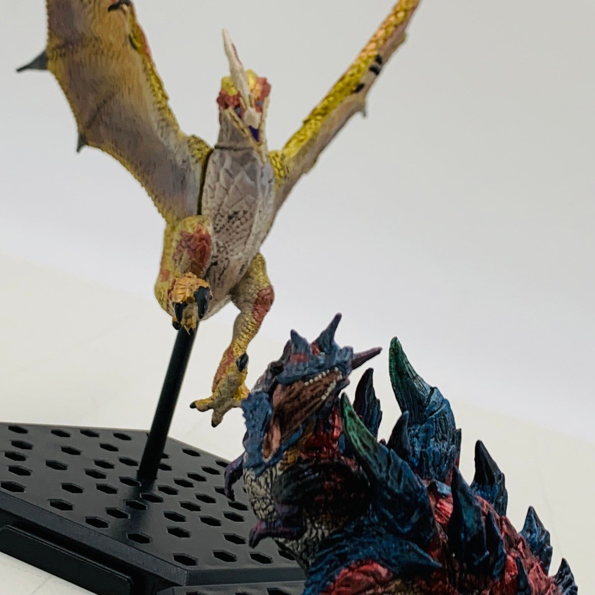 難あり中古品 カプコン フィギュアビルダー モンスターハンター スタンダードモデル Plus セルレギオス ディノバルド セット拍卖