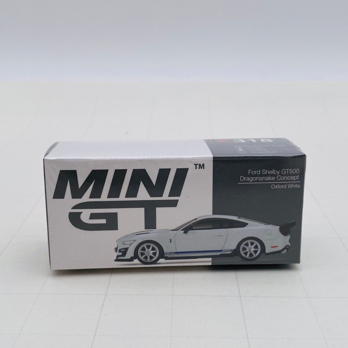 新品未開封 MINI GT 318 1/64 Ford Shelby GT500 Dragonsnake Concept Oxford White フォード シェルビー ホワイト拍卖