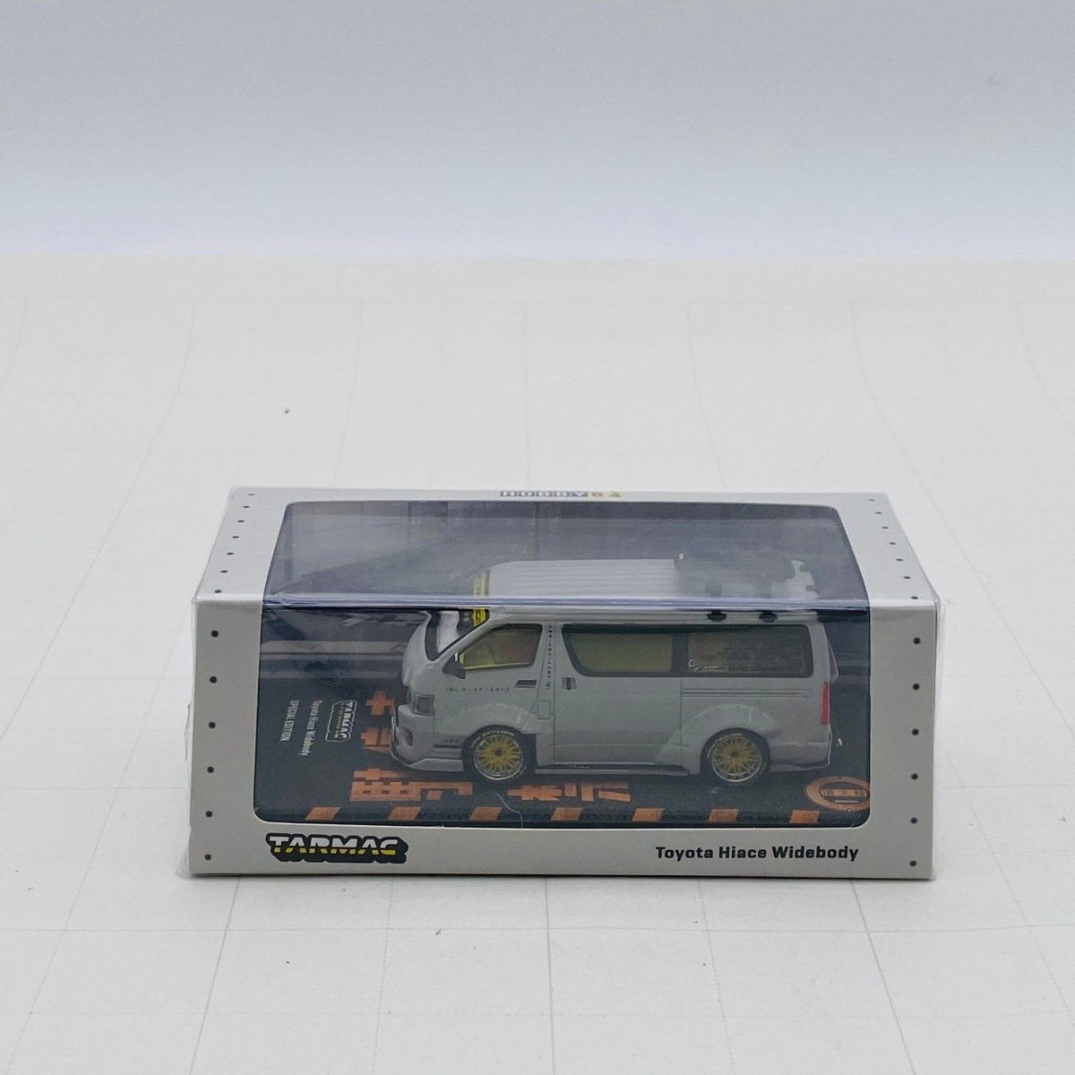新品未開封 TARMAC HOBBY64 1/64 Toyota Hiace Wideboby Grey SPECIAL EDITION トヨタ ハイエース ワイドボディ グレー拍卖