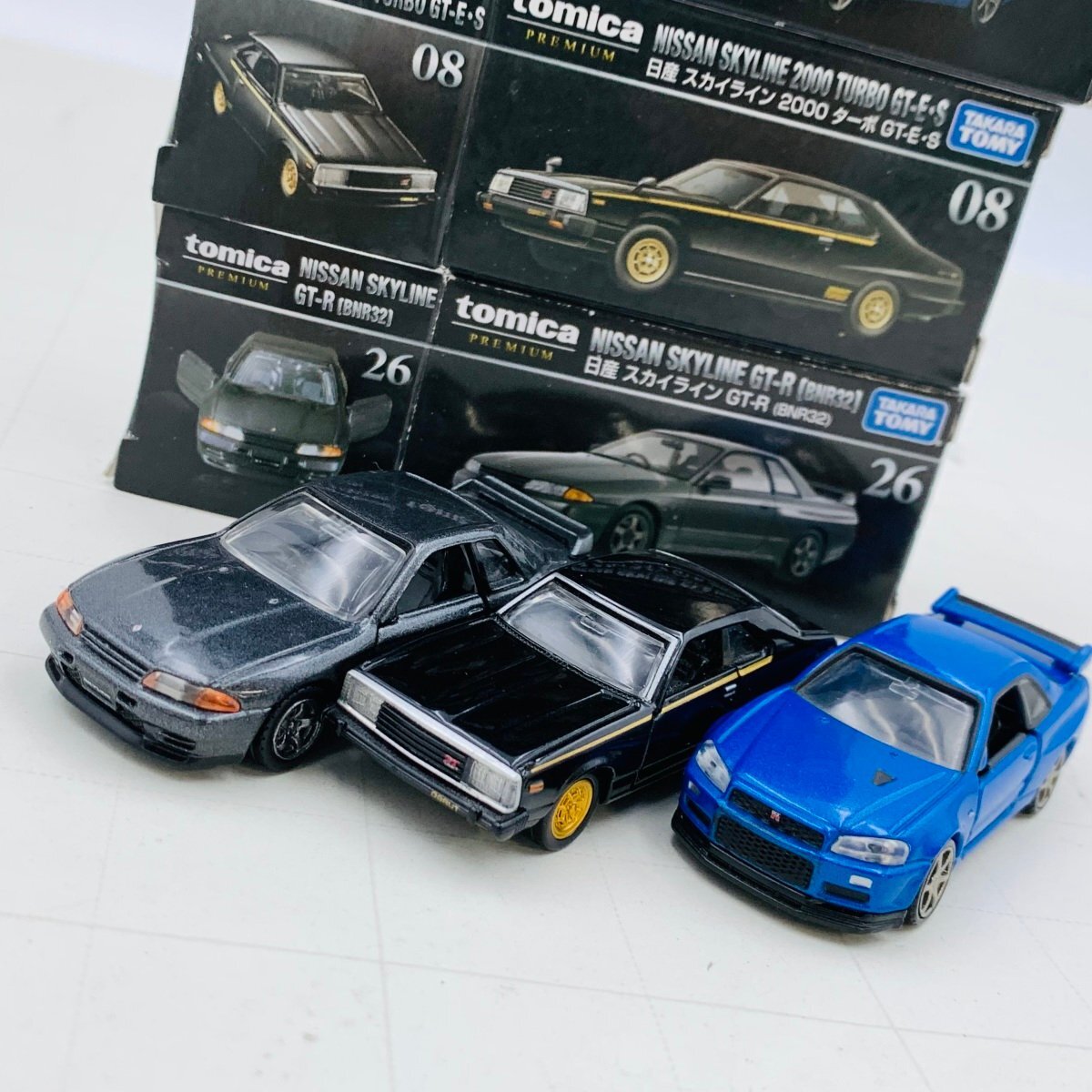中古品 タカラトミー tomica PREMIUM トミカ 日産 スカイライン GT-R V-SPEC II Nur 2000 ターボ GT-E・S GT-R BNR32 3種セット拍卖