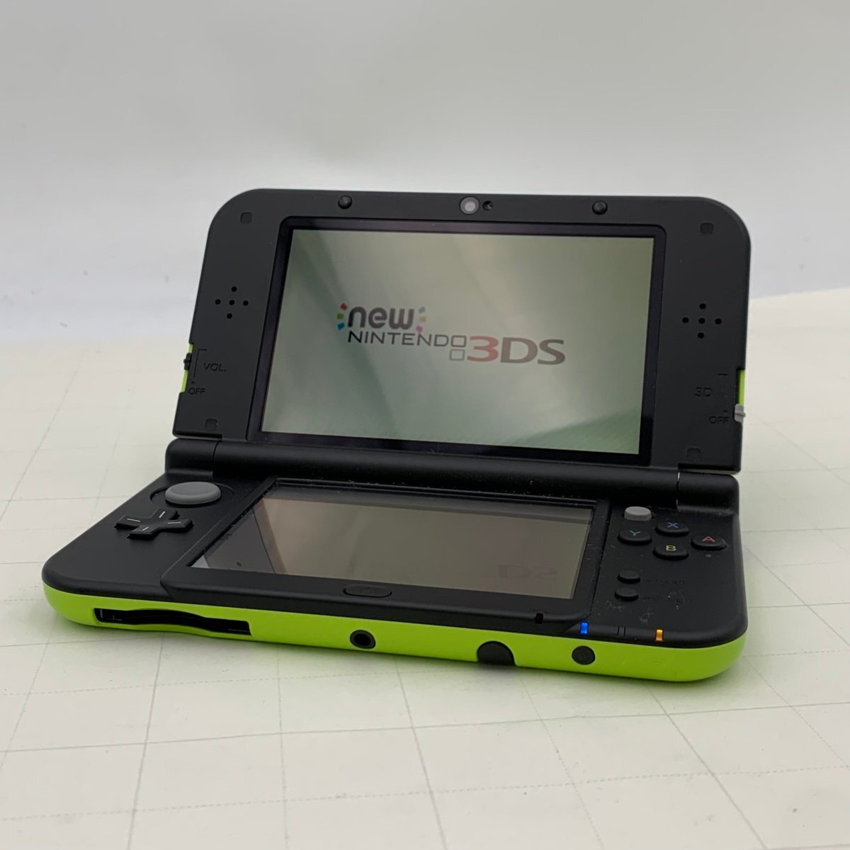 中古 New Nintendo 3DS LL ライムグリーン拍卖