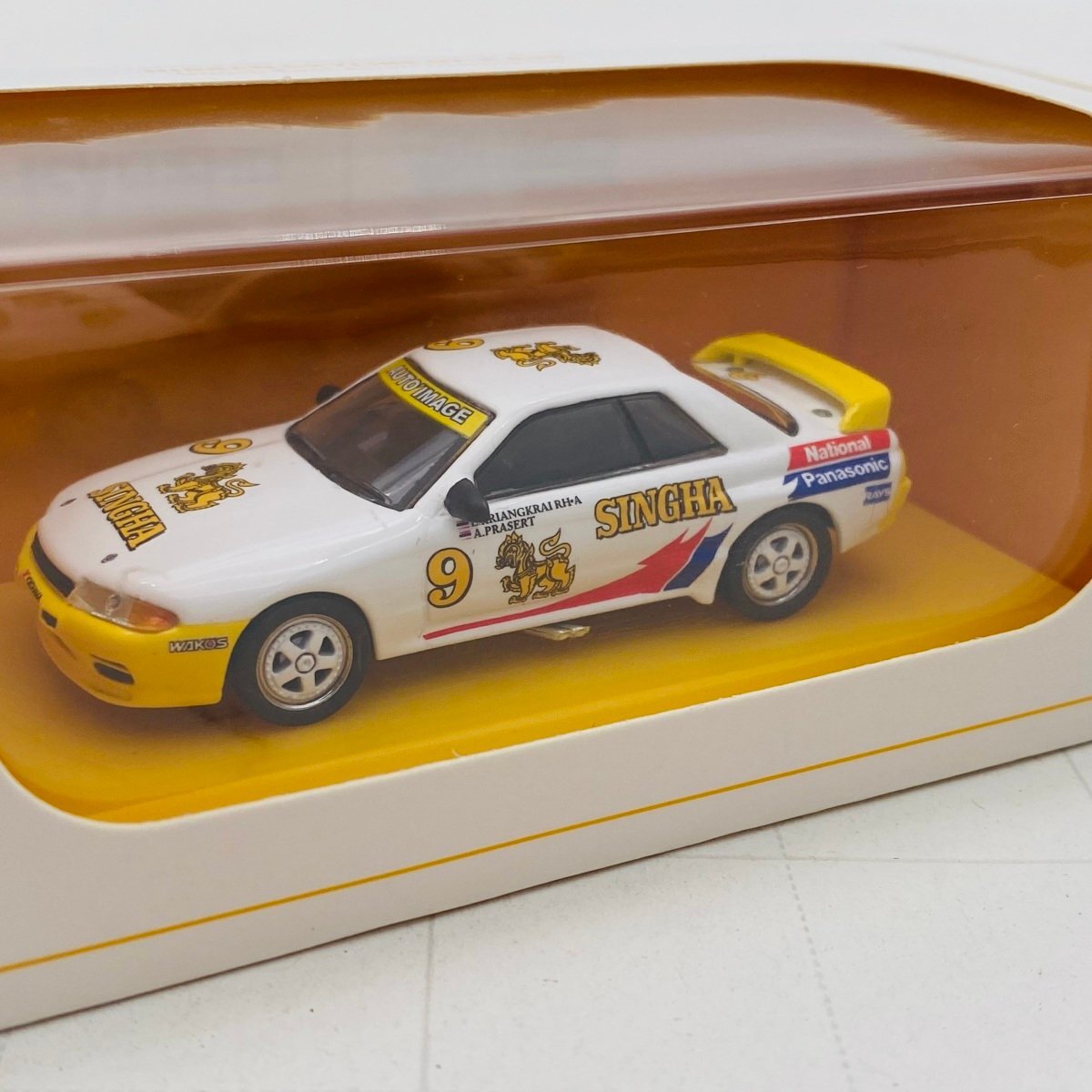 中古品 TARMAC × KYOSHO COLLAB64 1/64 NISSAN SKYLINE GT-R R32 South East Asian Touring Car ニッサン スカイライン拍卖
