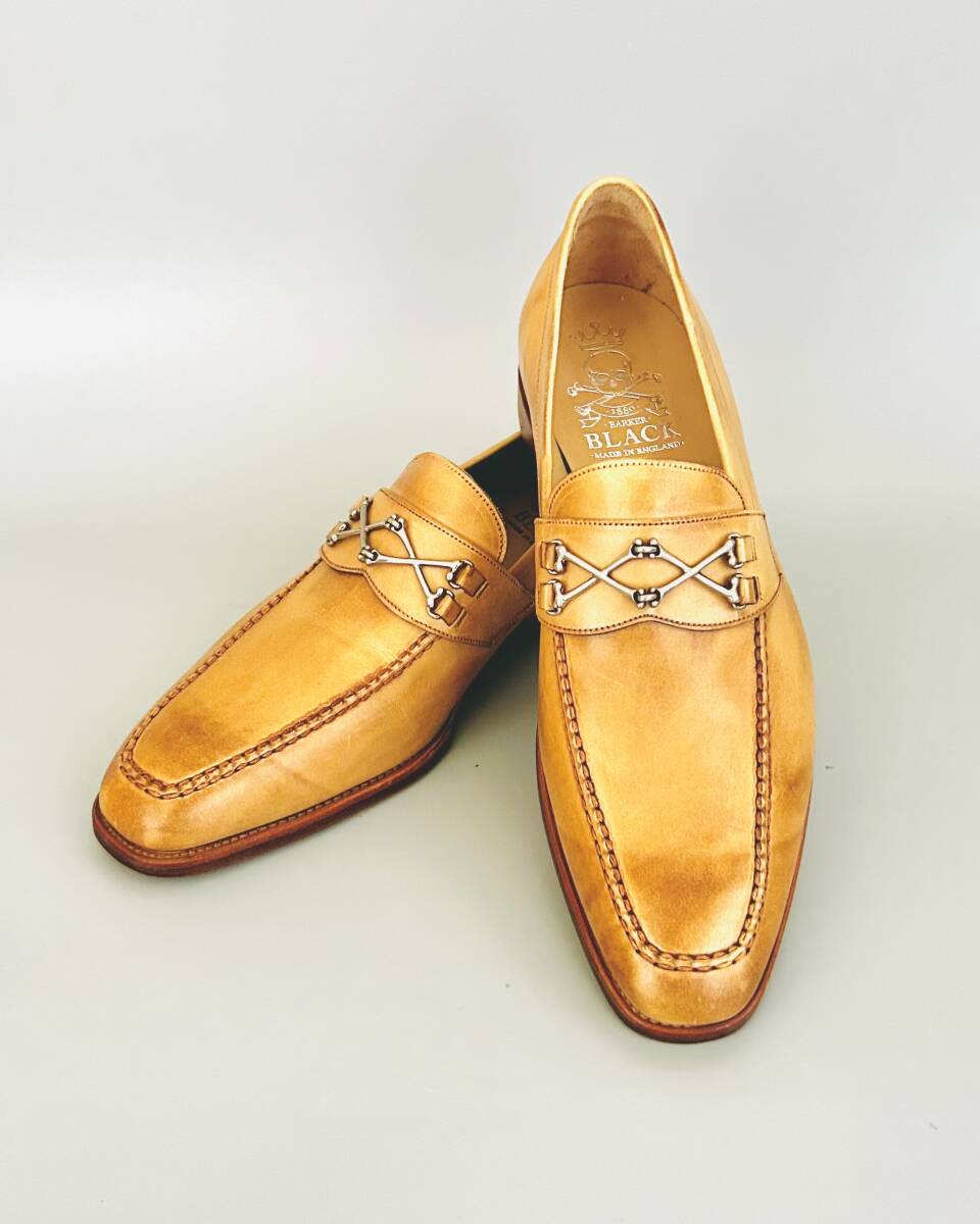 Barker Black(バーカー・ブラック)「WOLFE LOAFER(SIZE: 7、COLOR: BEIGE)」(未使用品)拍卖