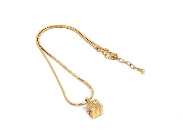 ■美品■ NINA RICCI ニナリッチ ラインストーン キューブ ネックレス ペンダント アクセサリー レディース ゴールド系 DJ7174拍卖