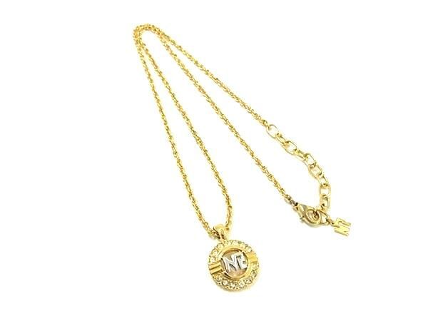 ■美品■ NINA RICCI ニナリッチ ラインストーン ロゴモチーフ ネックレス ペンダント アクセサリー レディース ゴールド系 DE6703拍卖