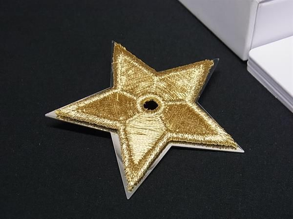 ■新品■未使用■ DIOR ディオール スター ピンブローチ ピンバッチ アクセサリー レディース メンズ ゴールド系×シルバー系 DF2045拍卖