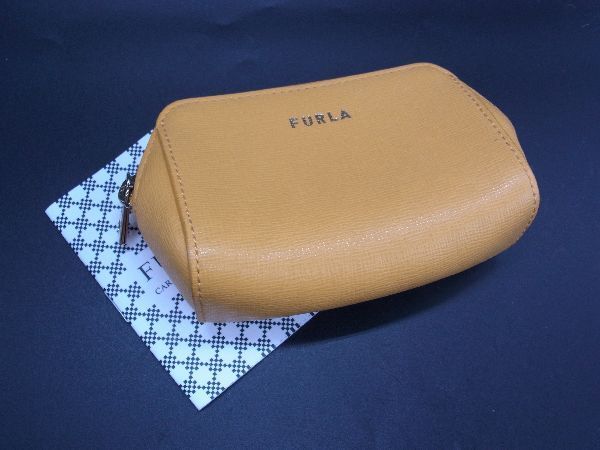 ■美品■ FURLA フルラ レザー ポーチ 小物入れ マルチケース レディース イエロー系 DE2933拍卖