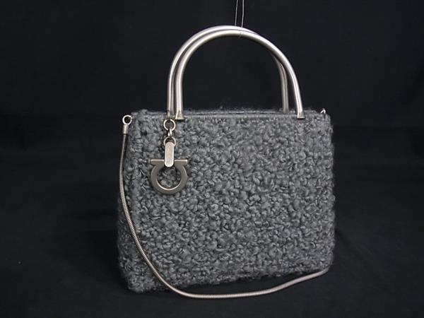 1円 ■美品■ Salvatore Ferragamo フェラガモ ガンチーニ ボア 2WAY クロスボディ ハンドバッグ ショルダー 斜め掛け グレー系 FP7996拍卖