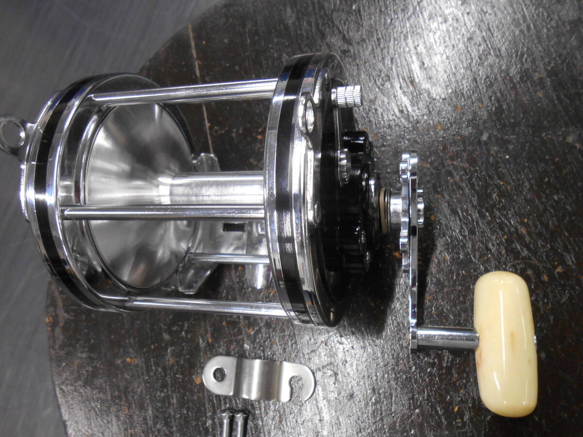 ダイワ精工名機 クエ用大型両軸リール シーライン900 とても綺麗なお品です。クエ、アラ、モロコ、アーラミーバイ、ガーラに最適拍卖