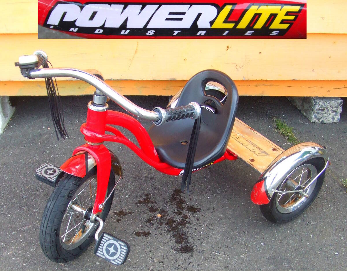 【よろづ屋】レア:SCHWINN シュウィン 三輪車 ロードスター POWERLITE レッド P6760JP 前輪12.5インチ 後輪10インチ(M1020)拍卖