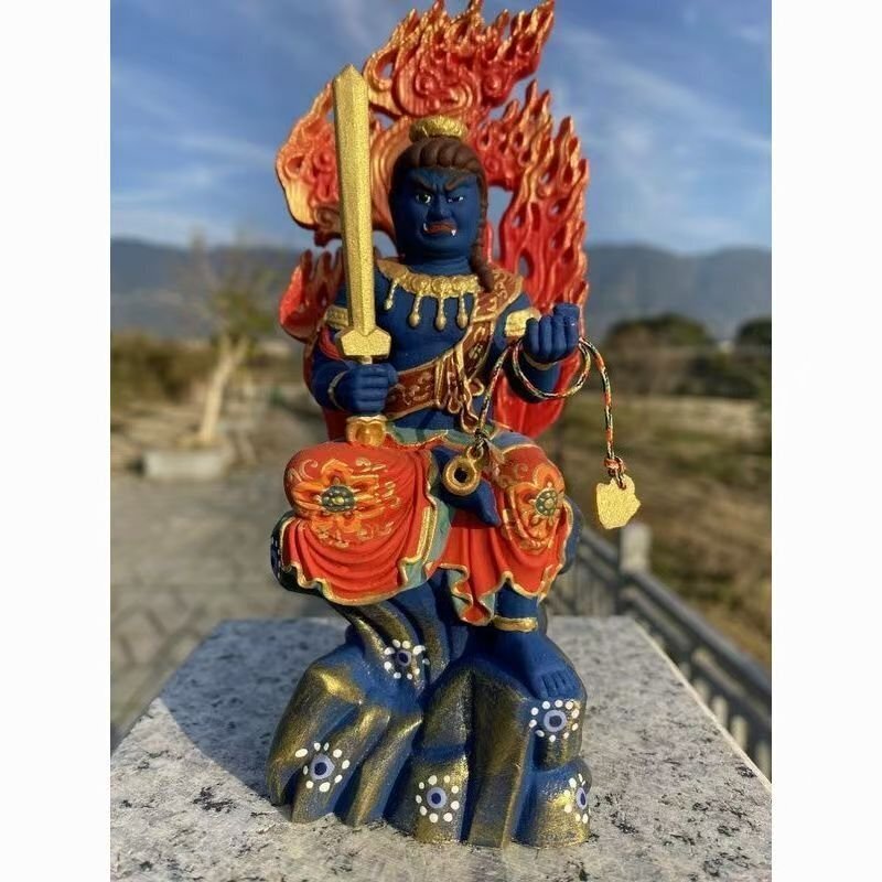 美品★仏像 不動明王座像 極彩色絵系 木彫り 仏像 不動尊 お守り本尊 総高18CM拍卖