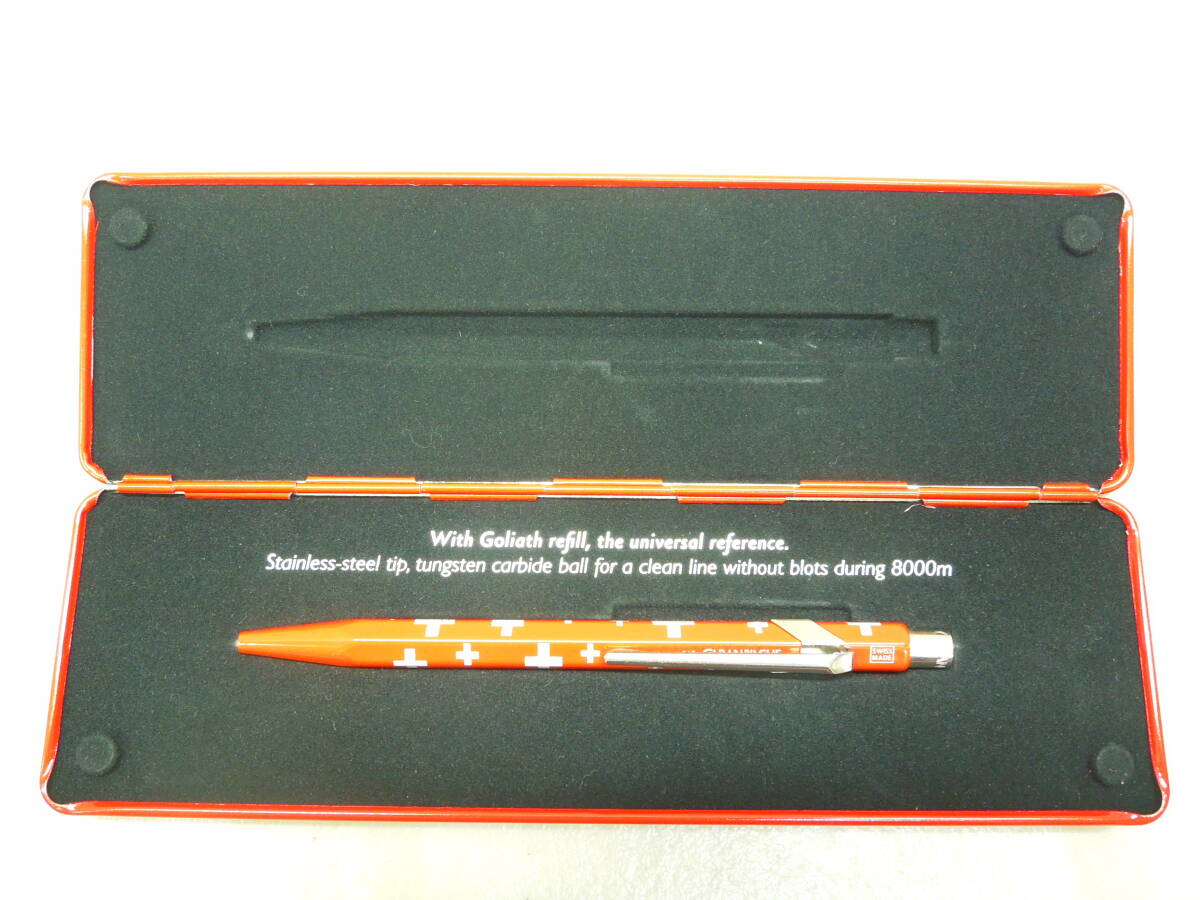 #44346 ◆美品◆ CARAN D'ACHE / カランダッシュ ボールペン 849 ポップライン 0849.053 トータリースイス スイスフラッグ ケース付拍卖