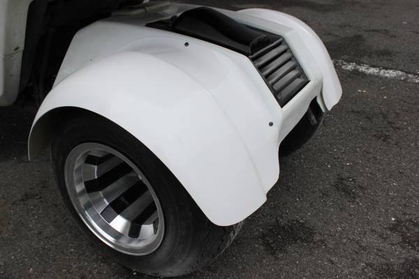 ジャイロキャノピー ジャイロX後期オーバーフェンダー白 新品拍卖