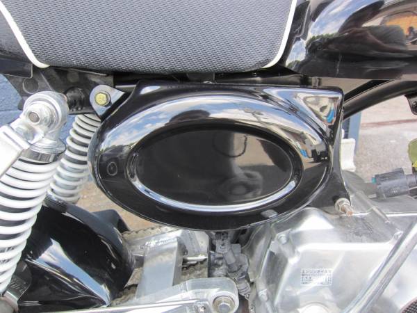 モンキー FRPサイドカバー 右側 新品! ダウンマフラー拍卖