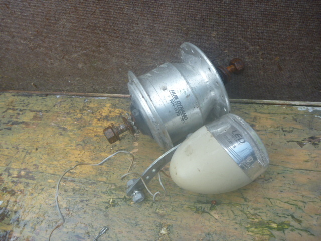 ★レストア・リペア用 組立に自信がある方? 26インチ らくらくライト&ダイナモセット LED 程度下 D-152 24023★拍卖