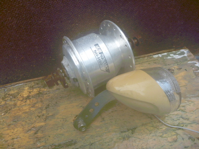 ★レストア・リペア用 組立に自信がある方如何ですか?27インチ らくらくライト&ダイナモセット LED 程度下 D-146 240131★拍卖