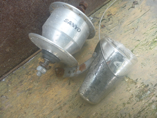 ★レストア・リペア用 組立に自信がある方?27インチ らくらくライト&ダイナモセット LED 程度下 D-150 24022★拍卖