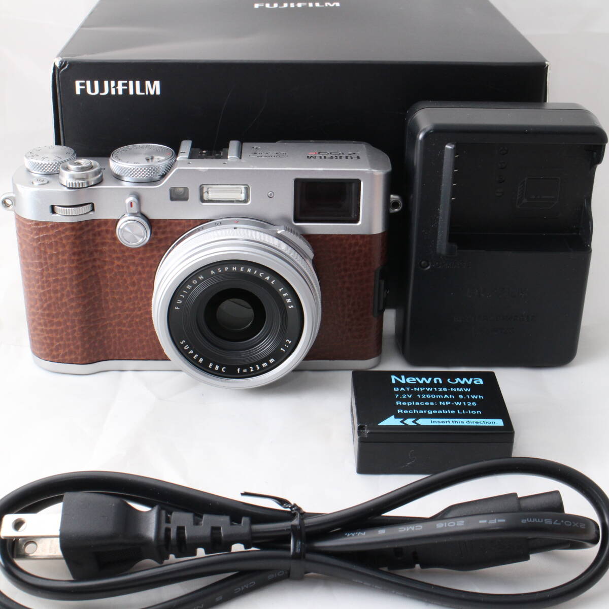 ☆実用品☆ 富士フイルム FUJIFILM デジタルカメラ X100F ブラウン フジフイルム #4323拍卖