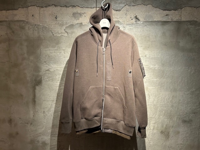 ♪送料無料★sacai★レイヤードジップパーカー★Sponge Sweat Nylon Twill Zip Hoodie★異素材★再構築★MA-1★24-03335★濃灰×緑★1(S)♪拍卖