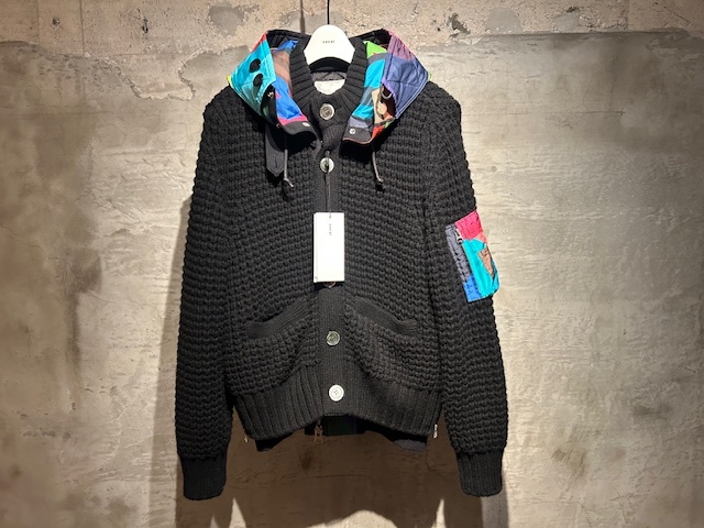 ♪送料無料★sacai×Kaws★名作★ドッキング ニット ブルゾン★Nylon Twill Wool Knit Blouson★Multi Color★MA-1★21-02576M★黒★1(S)♪拍卖