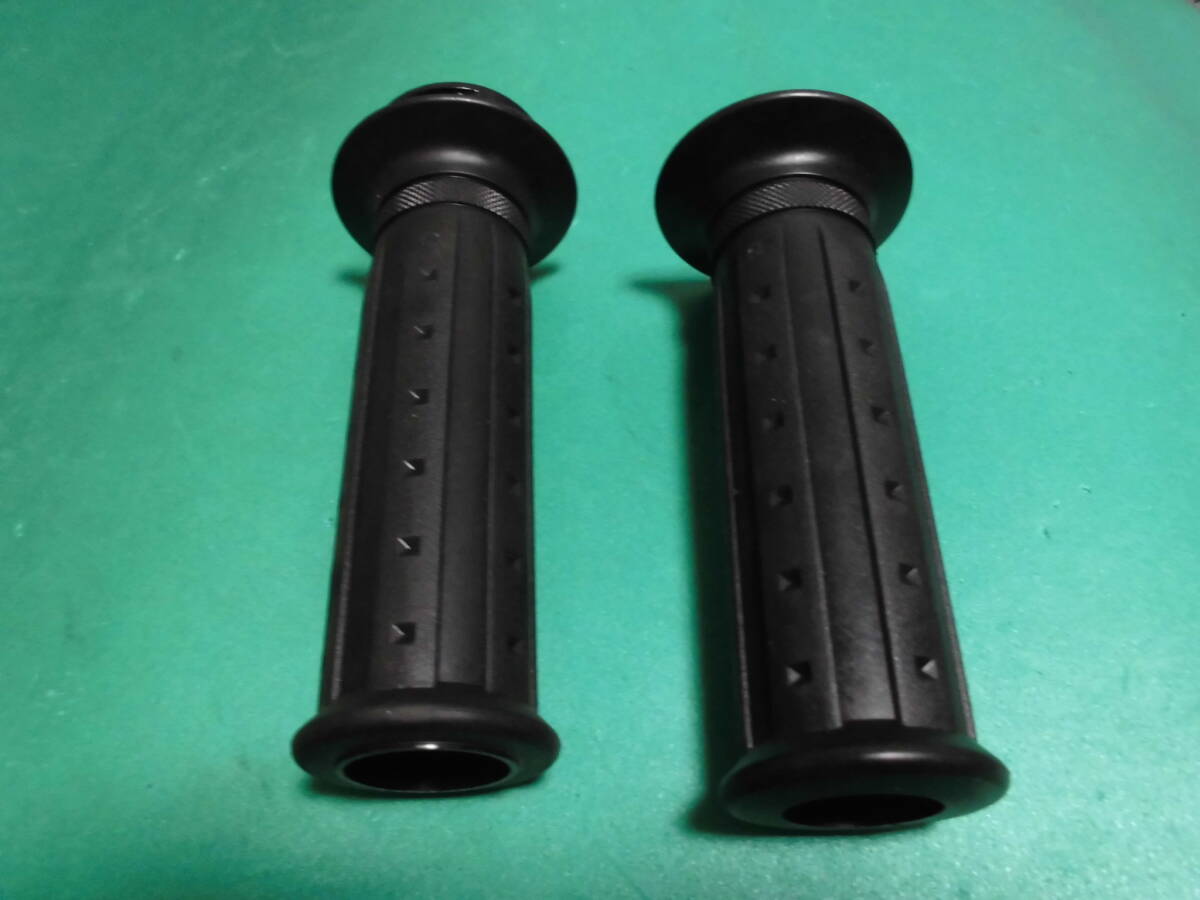 レッツ4 バスケット用で注文しましたが、バーエンドは当方付けないので交換しました、中古純正品左右セット念の為ジャンク出品です拍卖