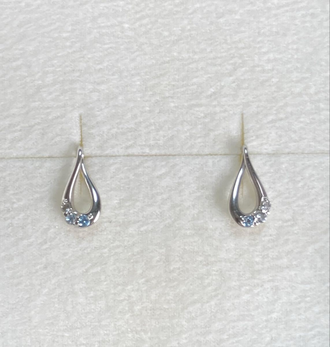 新品 正規品4℃ ヨンドシー ネックレス ◎プレゼント ◎ピアス k10 silver シルバー ゴールド アクアマリン 箱紙袋リボン 拍卖