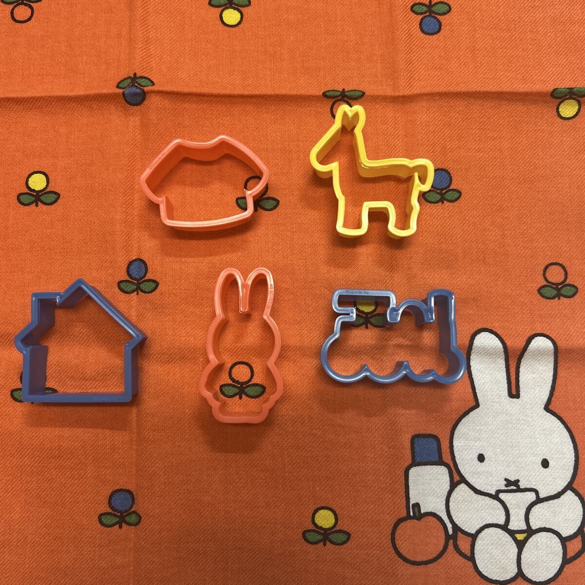☆Miffy クッキー型/5個セット/おまけランチョンマット★拍卖