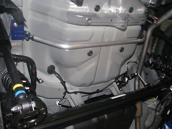 カワイ製作所 リヤモノコックバー ムーヴキャンバス LA800S 2016/09~ 2WD車専用 (リヤ)スペアタイヤハウス下拍卖