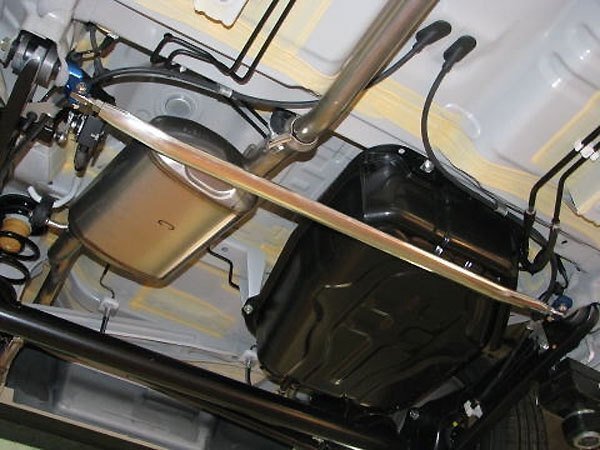 カワイ製作所 リヤモノコックバー ワゴンR MH34S 2WD車用 トレーディングアーム取り付け部拍卖
