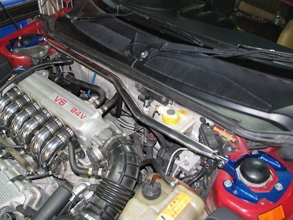 カワイ製作所 フロントストラットバー typePG アルファロメオ GTV 916C V6(3.0)、ツインスパーク(2.0)エンジン車拍卖