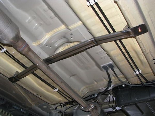 カワイ製作所 モノコックバー デリカD:2 MB15S 2011/03~ 4WD車除く センタースチール製リジット拍卖