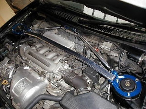 カワイ製作所 フロントストラットバー typeトライアングルOS セリカ/カリーナ ST205 ターボ車不可 VVT車OK拍卖