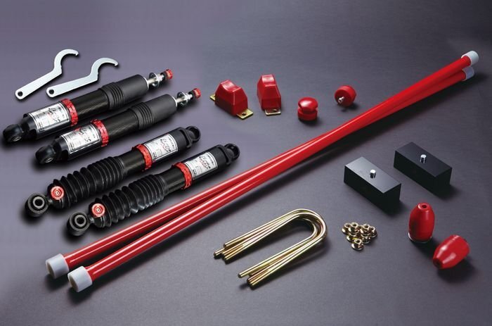 リム Genb CLOUDWALKER-PROサスペンションキット 65mmダウン 1kit NV350キャラバン/キャラバン E26 2012年6月~ 2WD/4WD 標準ボディ拍卖